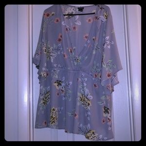 Womens 22/24 Torrid Gray Floral Babydoll Blouse